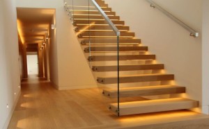 Palace-contemporary-staircase-floating